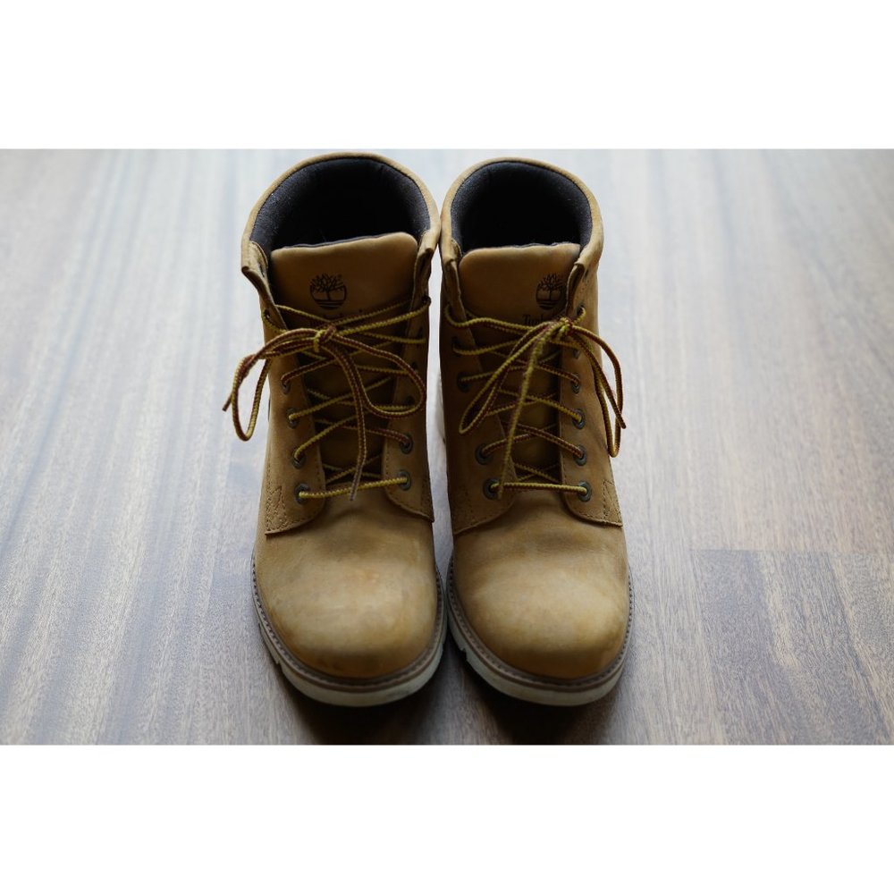TIMBERLAND WOMEN'S CAMPTON WATERPROOF 6-INCH BOOT